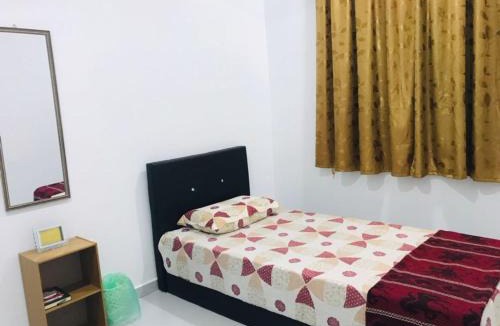 Durian Tunggal House | Mikael Homestay