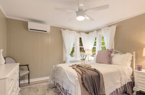 Pacific Heights Cottage | Mikaela’s Cottage