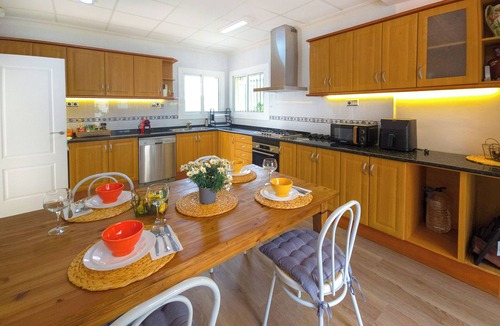 Sant Pere de Ribes Villa | Mikasi Hills by Hello Homes Sitges