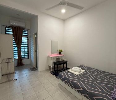 Sungai Petani House | Mikhail's Homestay