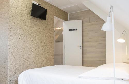 Saint-Quentin-en-Tourmont House | Mil Roses en Baie