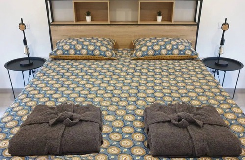 Jeumont Apartment | Milano, magnificent apartment, quiet