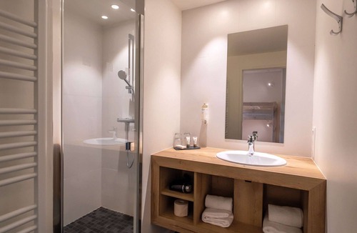 Besse-et-Saint-Anastaise Hotel | Mildiss Hotel Spa & Restaurant, BW Signature Collection