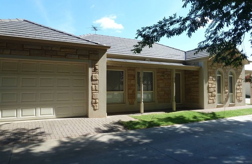 Mildura House | Mildura's Park View Villa