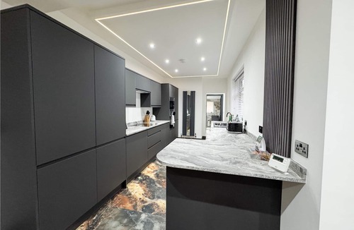 Boston House | Miles House