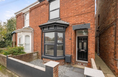 Boston House | Miles House