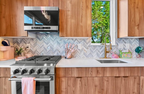 Helotes House | Milestone Cozy Getaway