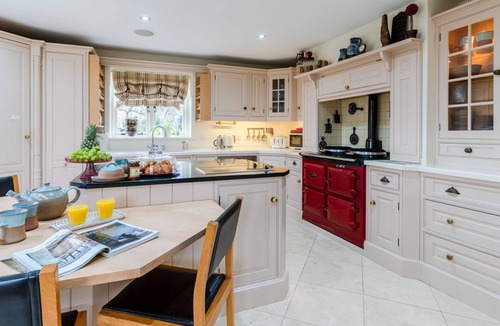 Mangotsfield Cottage | Milestone - Greet, near Winchcombe