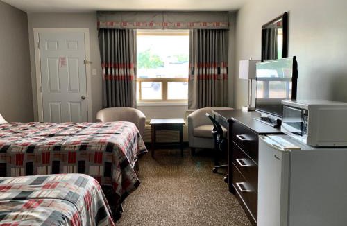 Collingwood Hotel | Milestone Motel