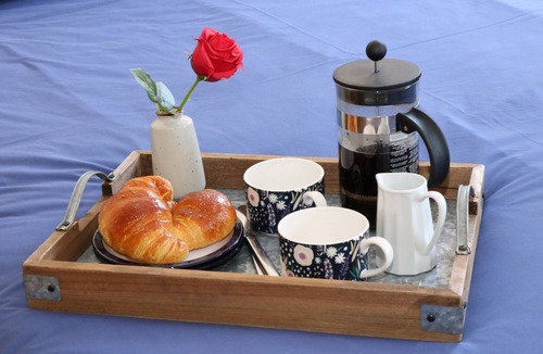 Tideswell Cottage | Milford House