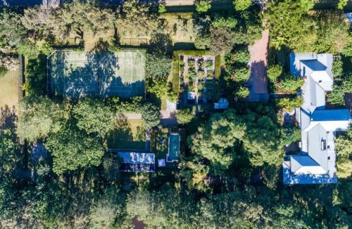 Berry House | Milhouse Berry