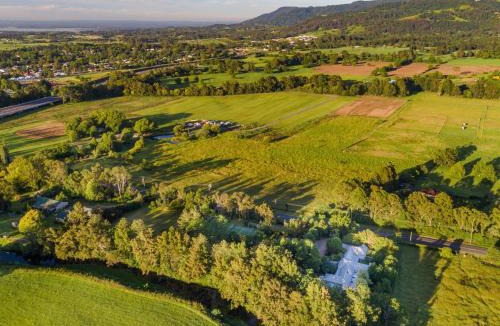 Berry House | Milhouse Berry