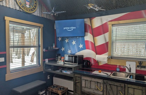 Vinita Resort | Military Escape w/Soak Tub + Fire Pit/near Rt. 66-Whimsy Waypoint