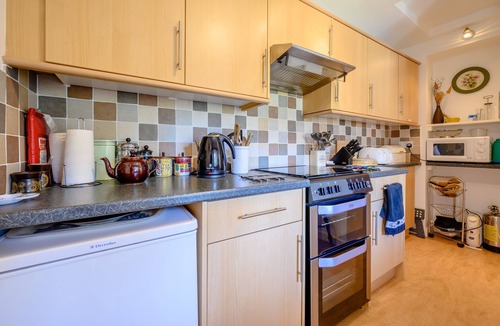 Kirkby Lonsdale Apartment | MILL BROW APARTMENT, character holiday cottage in Kirkby Lonsdale