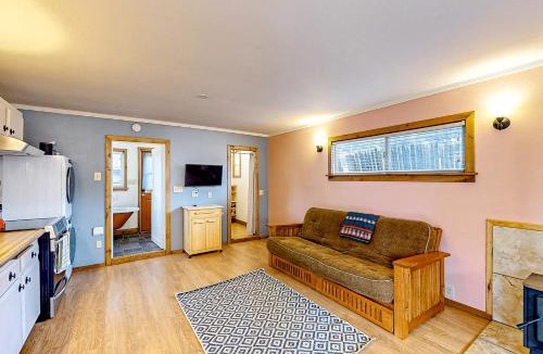 Cleone House | Mill Creek Retreat