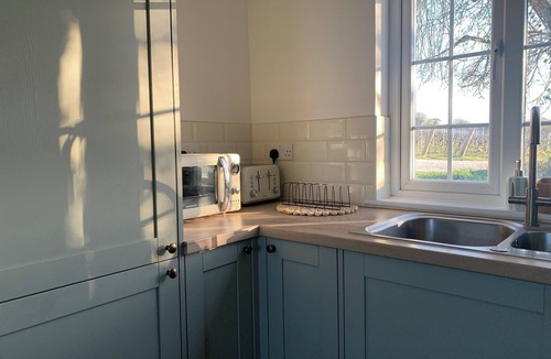 Hambledon House | Mill Down Cottage -Hambledon Vineyard