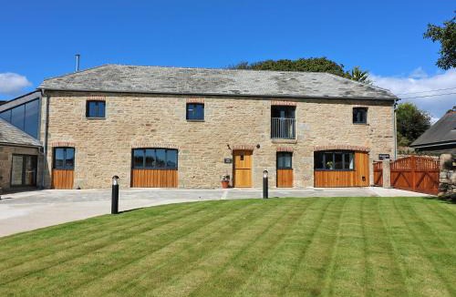 Falmouth House | Mill House, Boskensoe Barns