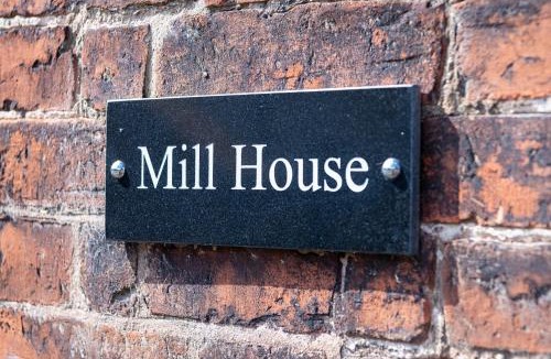 Ollerton House | Mill House