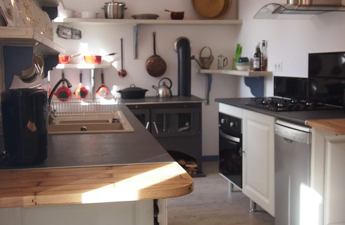 La Chapelle d'Audaine House | Mill house with private wood