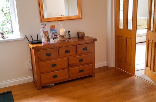 Gilwern Bed & Breakfast | Mill Lodge Brecon Beacons