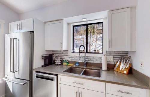 Quechee House | Mill Run 2A - The Birdhouse