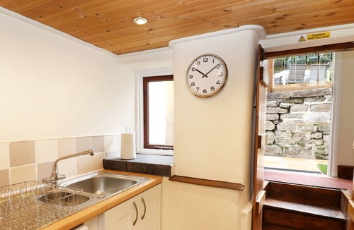 Belper Cottage | MILL VIEW COTTAGE, pet friendly, with open fire in Belper
