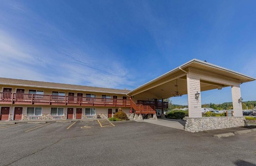 Eatonville Hotel | Mill Village Motel