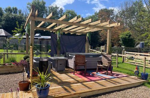 Kilwinning Resort | Millburn Mini Farm