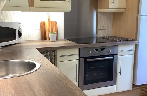 Castres House | Mille Fleurs Estate sleeps 14