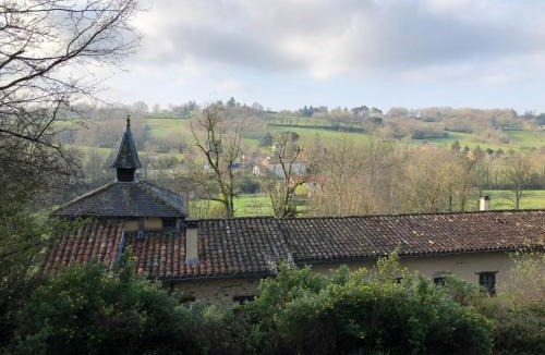 Castres House | Mille Fleurs