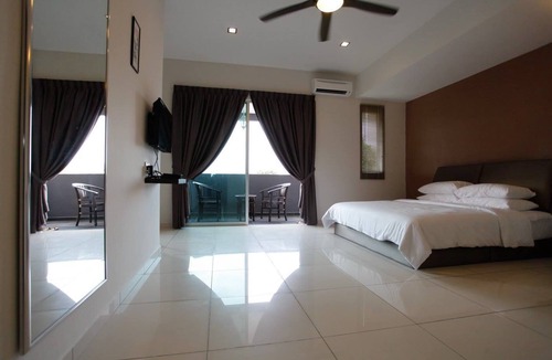 Taman Nyior Setali House | Millenium Maison Home