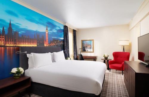 Courtfield Hotel | Millennium Hotel and Conference Centre Gloucester London