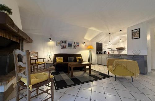 Montory House | Millerou