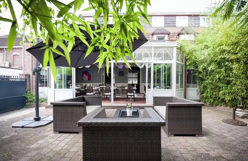 Seclin House | Millesime Room with Bathtub - 1