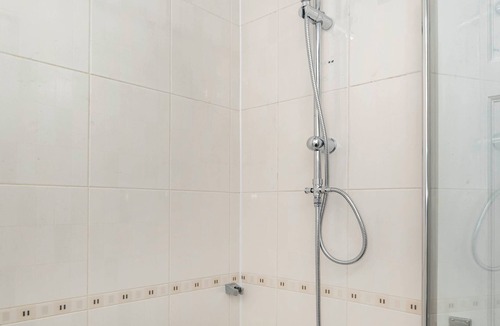 King's Park House | millfields park villa