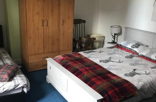 Laurencekirk Bed & Breakfast | Millie and Babas room 2