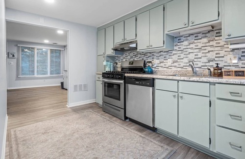 Carsonville House | Million dollar views, lakefront home w/sandy beach