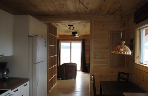 Parrsboro Cottage | Million Dollar View Cottages, Ohana Cottage