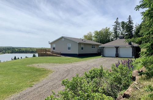 New London Cottage | Million Dollar View - Stanley View Cottage - Relax and Enjoy