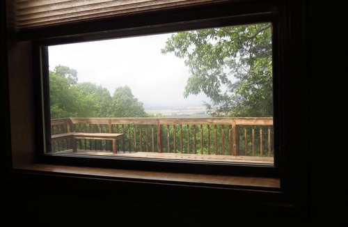 Morrilton House | Million Dollar View overlooking Arkansas River- NOW WITH WIFI
