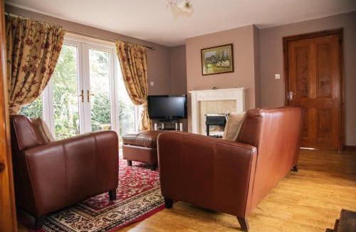 Malpas Cabin | Millmoor Farm Holidays