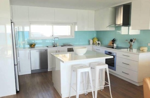 Penneshaw House | Millpond - Penneshaw Beach