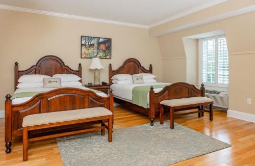 Yellow Springs Hotel | Mills Park Hotel