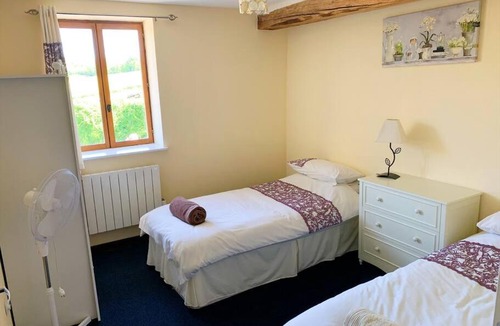 Chassenon Apartment | Millstone Gite 2, two bed apartment + shared pool