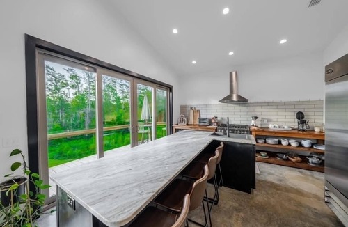 Marianna House | Millstone on the Millpond