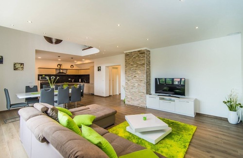 Porec Apartment | Milohanic Luxury IV with Balcony