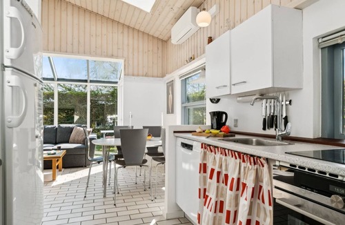 Ronde House | "Milrid" - 100m from the sea by Interhome