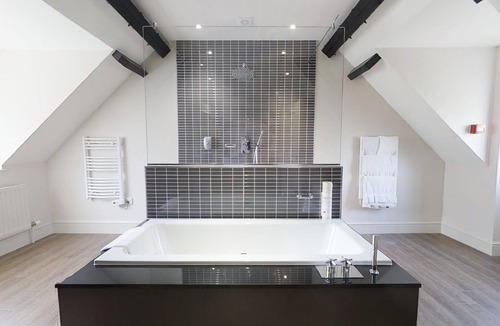 Steventon Hotel | Milton Hill