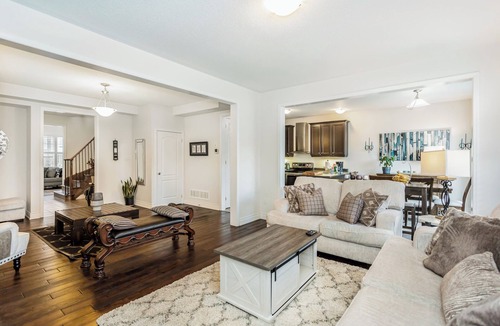 Milton House | Milton Home away from home