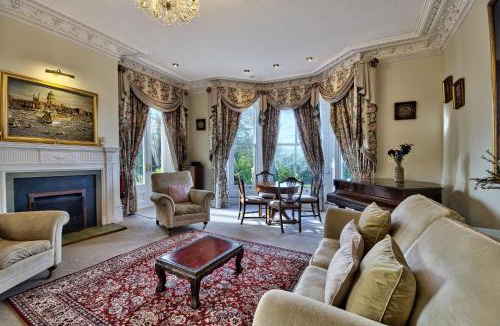 Bedford House | Milton House Group Retreats